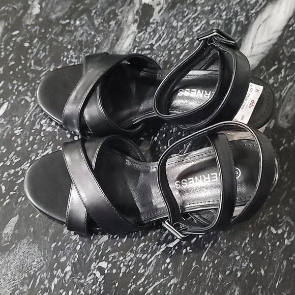 BRAND NEW BERNESS EBBA CRISS-CROSS  BLOCK HEEL OPEN TOE  SANDAL G1 - Picture 11 of 15